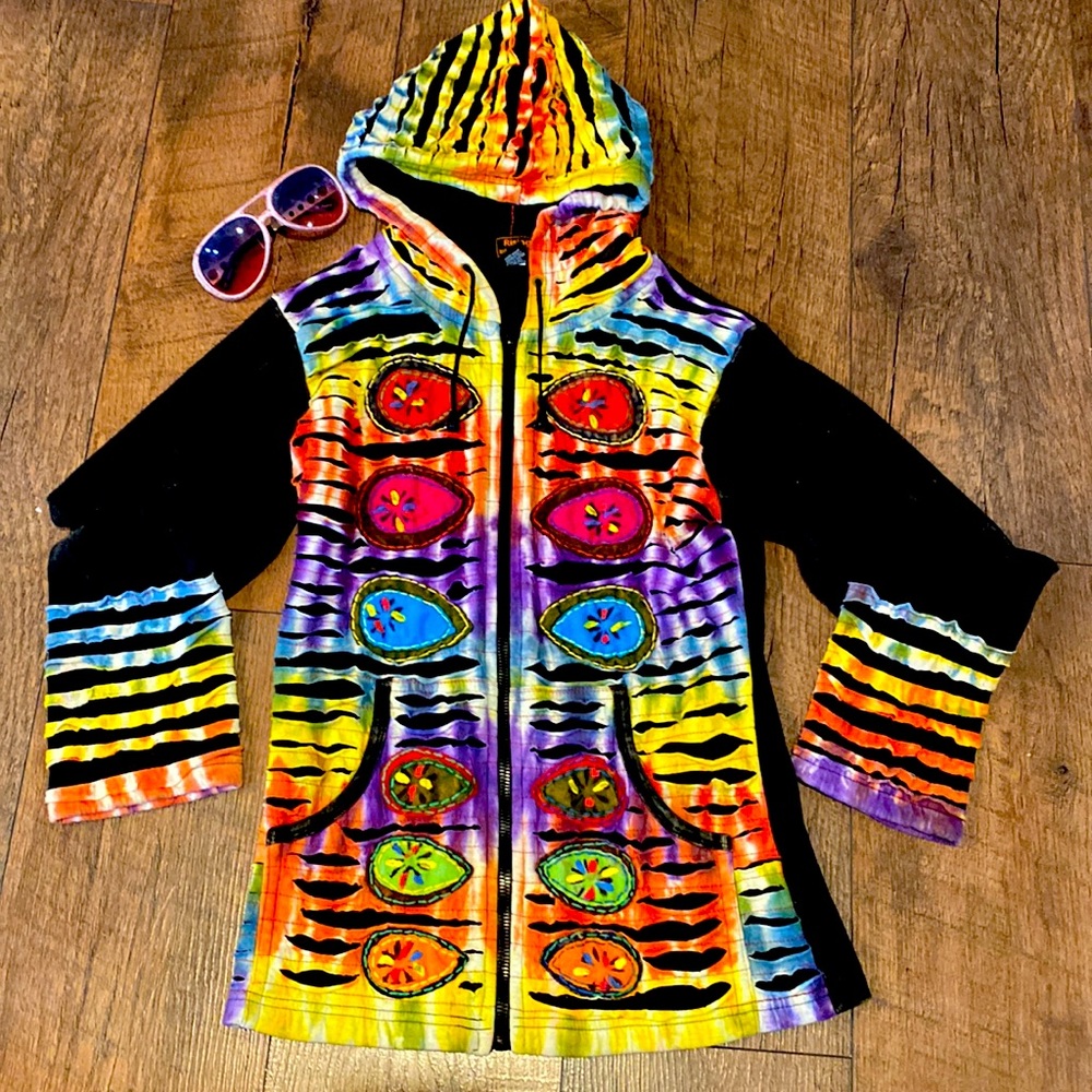 Boho sweatshirt! Great for a festival or just rockin your uniqueness!